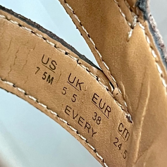 Naturalizer “Every” Brown Strappy Comfort Sandals Women’s 7.5M | Leather Sling - Picture 10 of 11